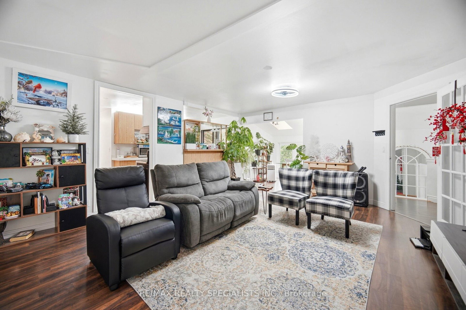 709 Queensway W • Mississauga, ON photo 29