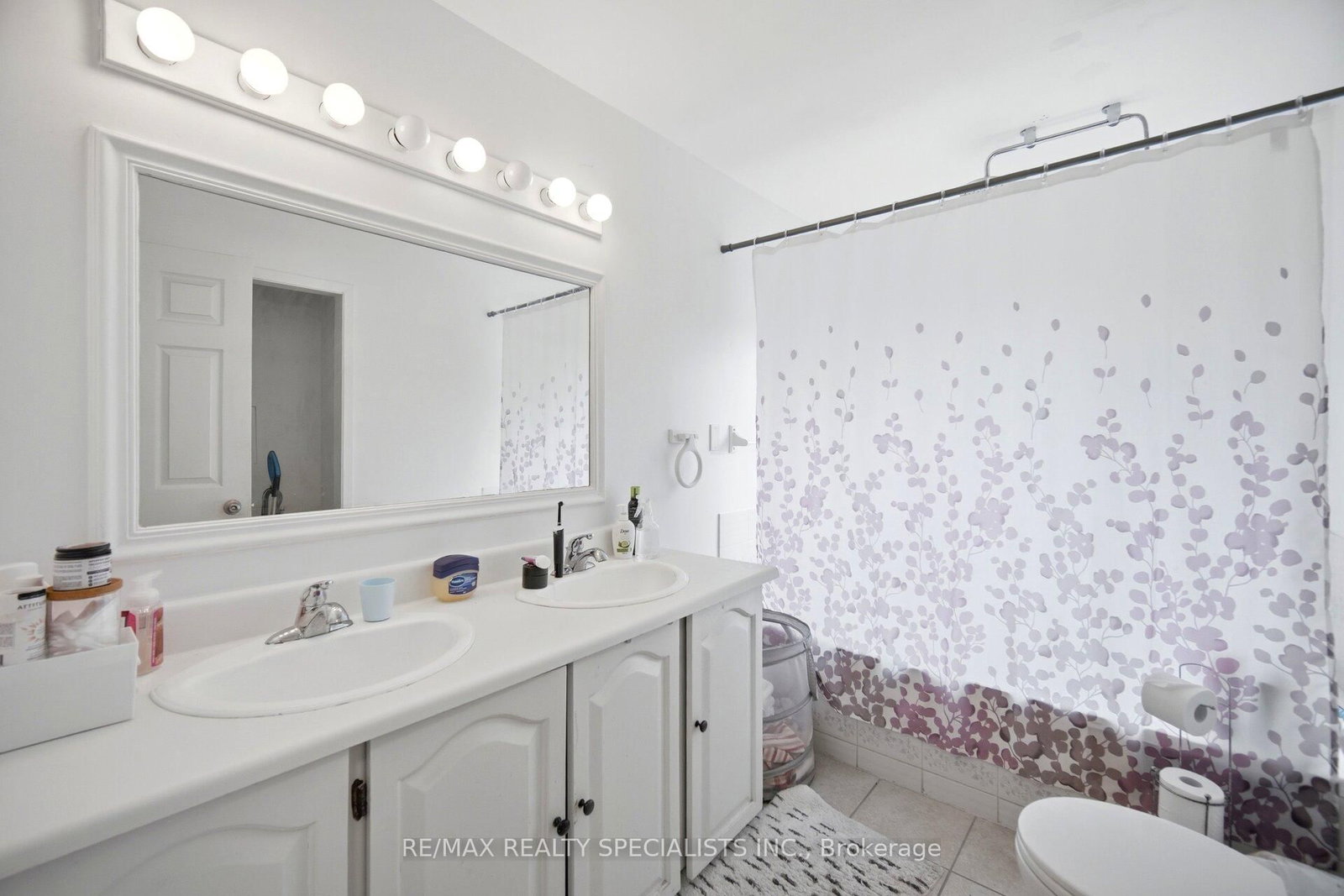 709 Queensway W • Mississauga, ON photo 42