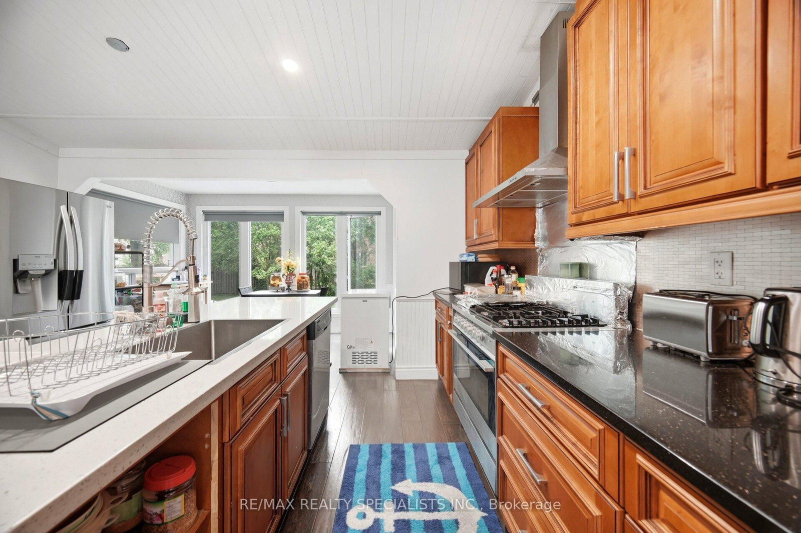 709 Queensway W • Mississauga, ON photo 5