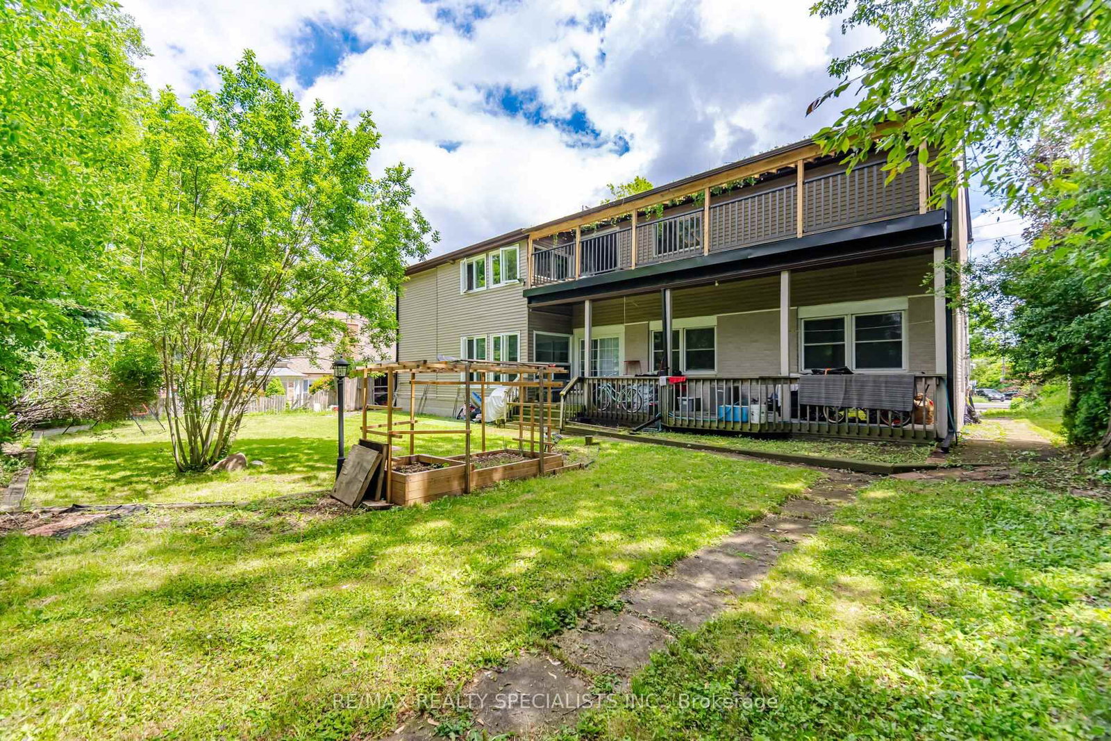 709 Queensway W • Mississauga, ON photo 50