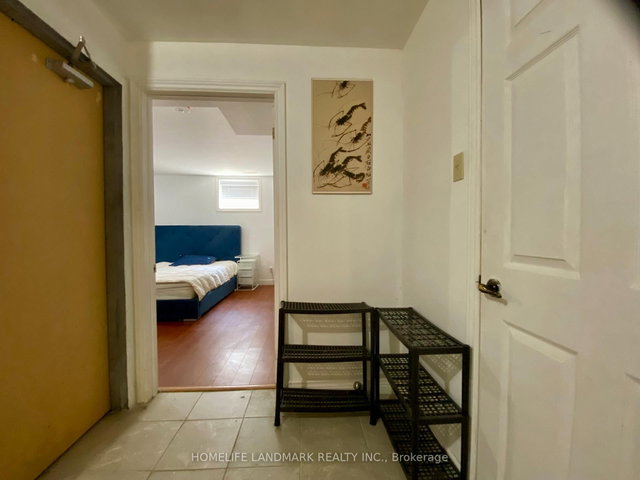 Room C - 3371 Cider Mill Place