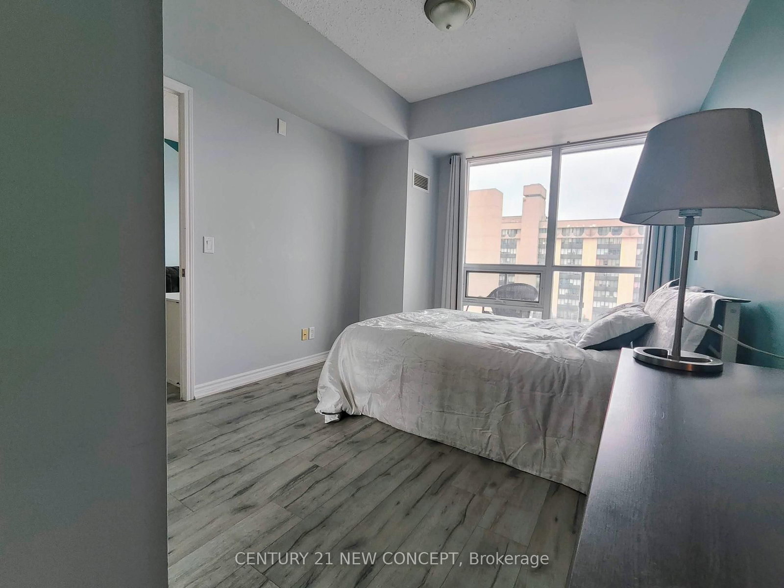 15 James Finlay Way • #703 • Toronto, ON photo 39