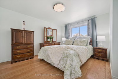 1221 Dundix Mississauga,ON L4Y 3Y9 — Photo 13