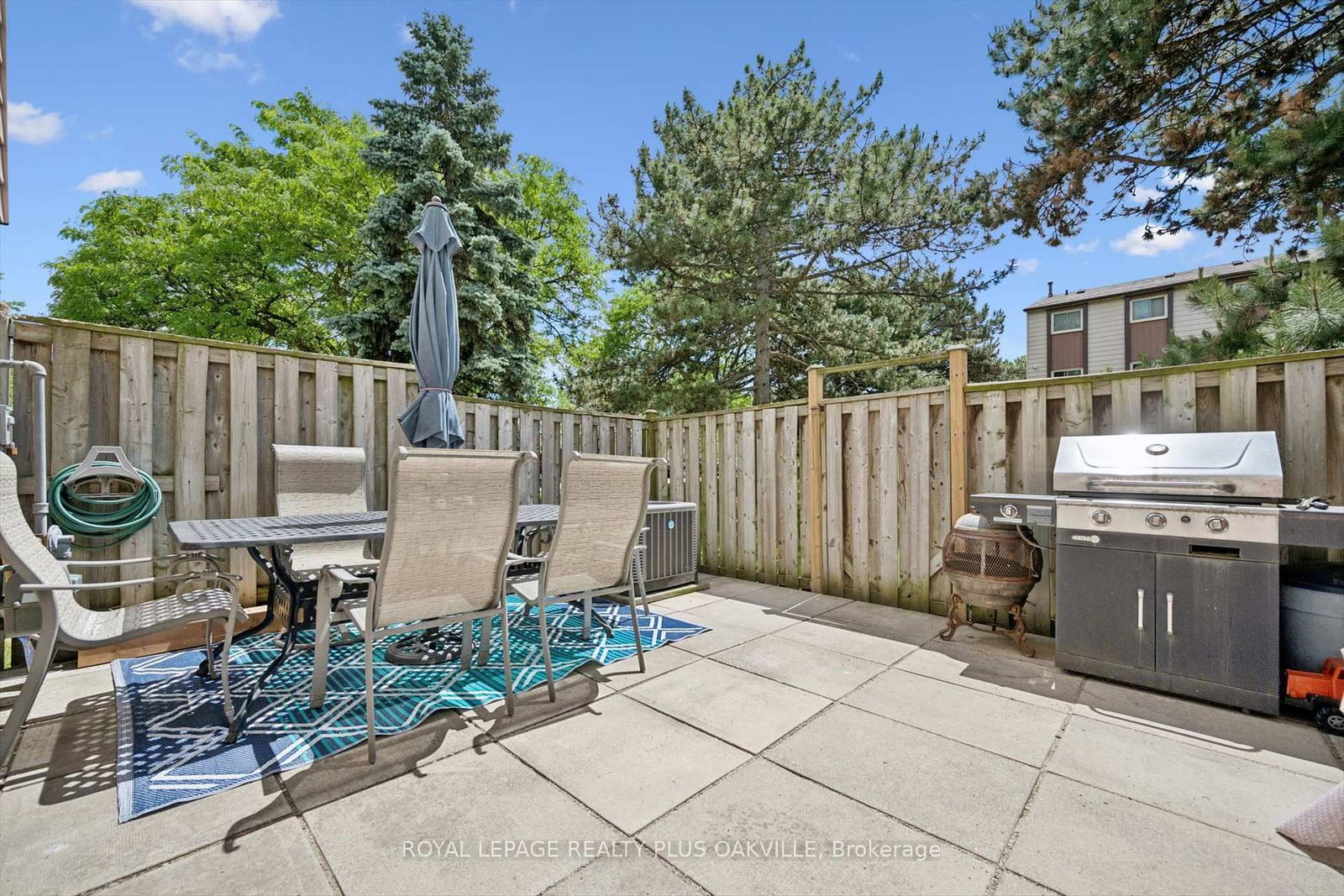 1221 Dundix Mississauga,ON L4Y 3Y9 — Photo 26