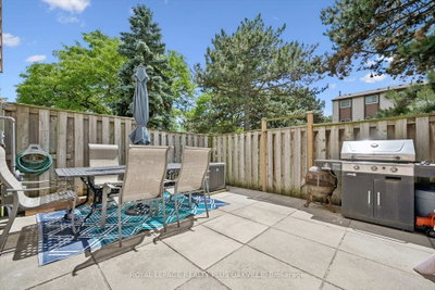 1221 Dundix Mississauga,ON L4Y 3Y9 — Photo 26