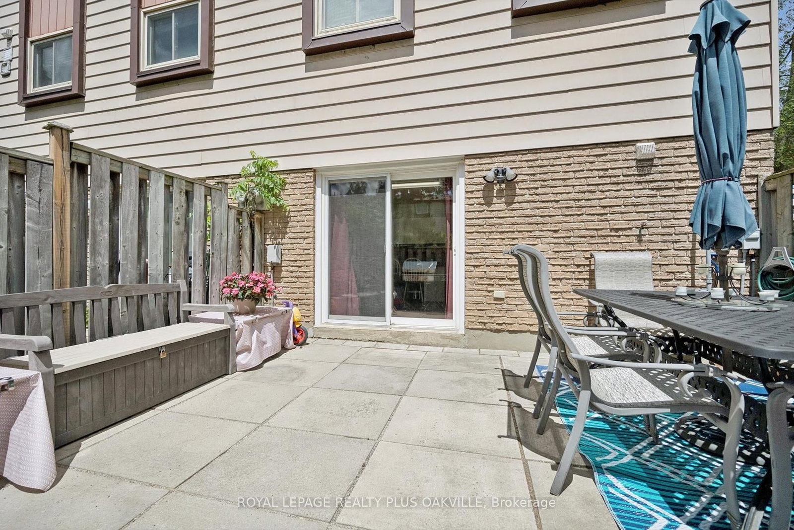 1221 Dundix Mississauga,ON L4Y 3Y9 — Photo 27