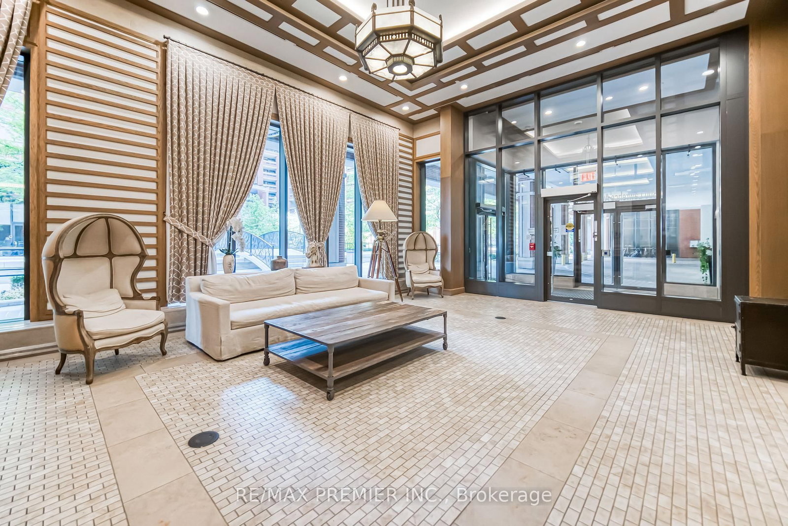 2013-800 Lawrence Avenue, Toronto, ON, photo 4