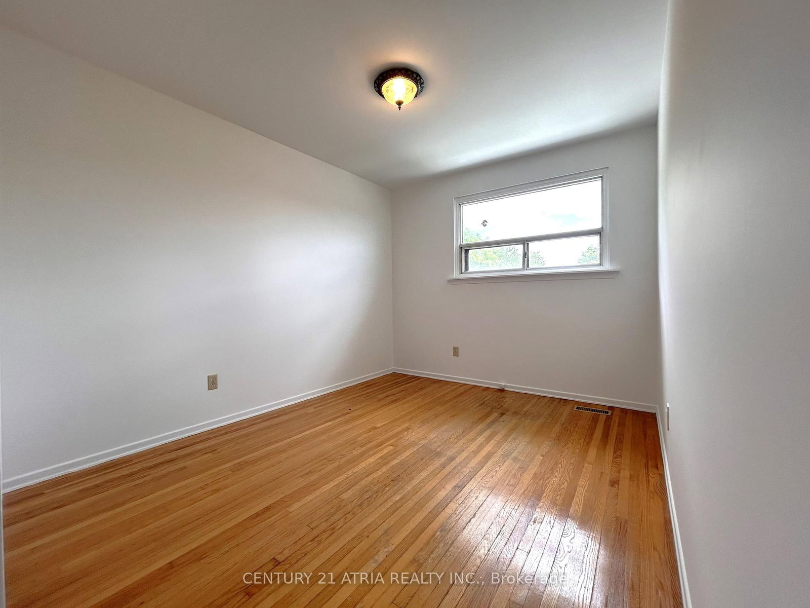 3441 Oakglade Crescent • Mississauga, ON photo 19