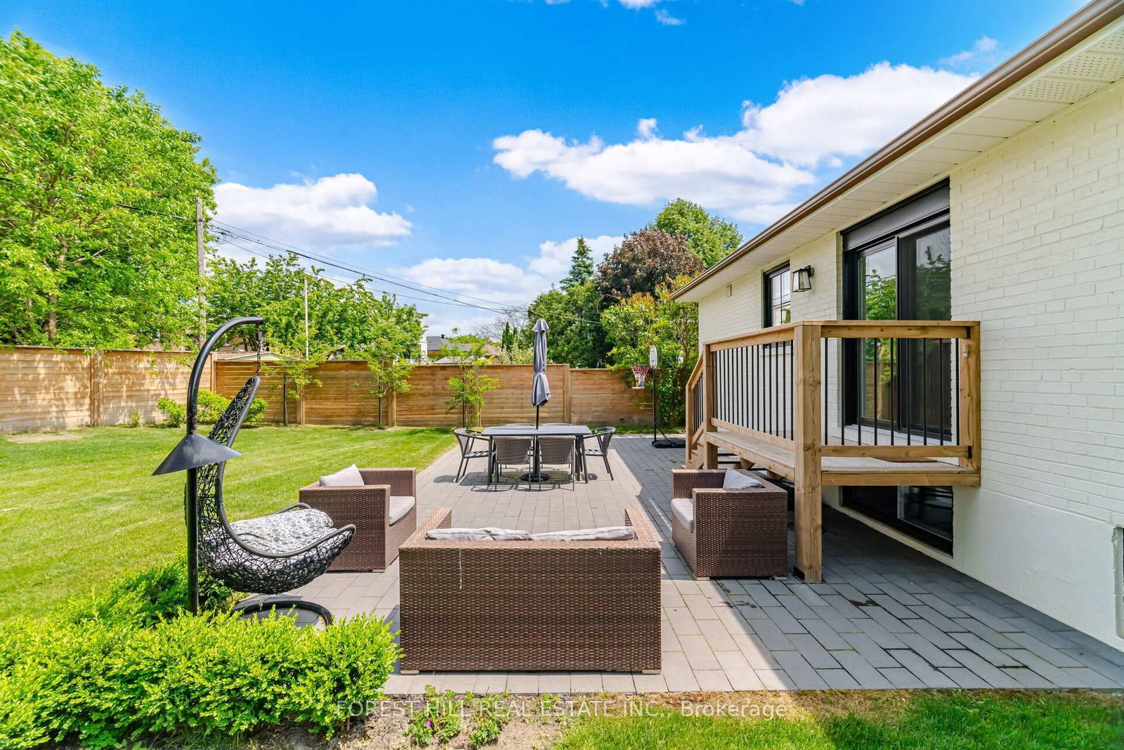20 Silverhill Drive • Toronto, ON photo 37