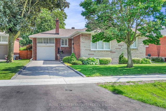 3 Avery Avenue
