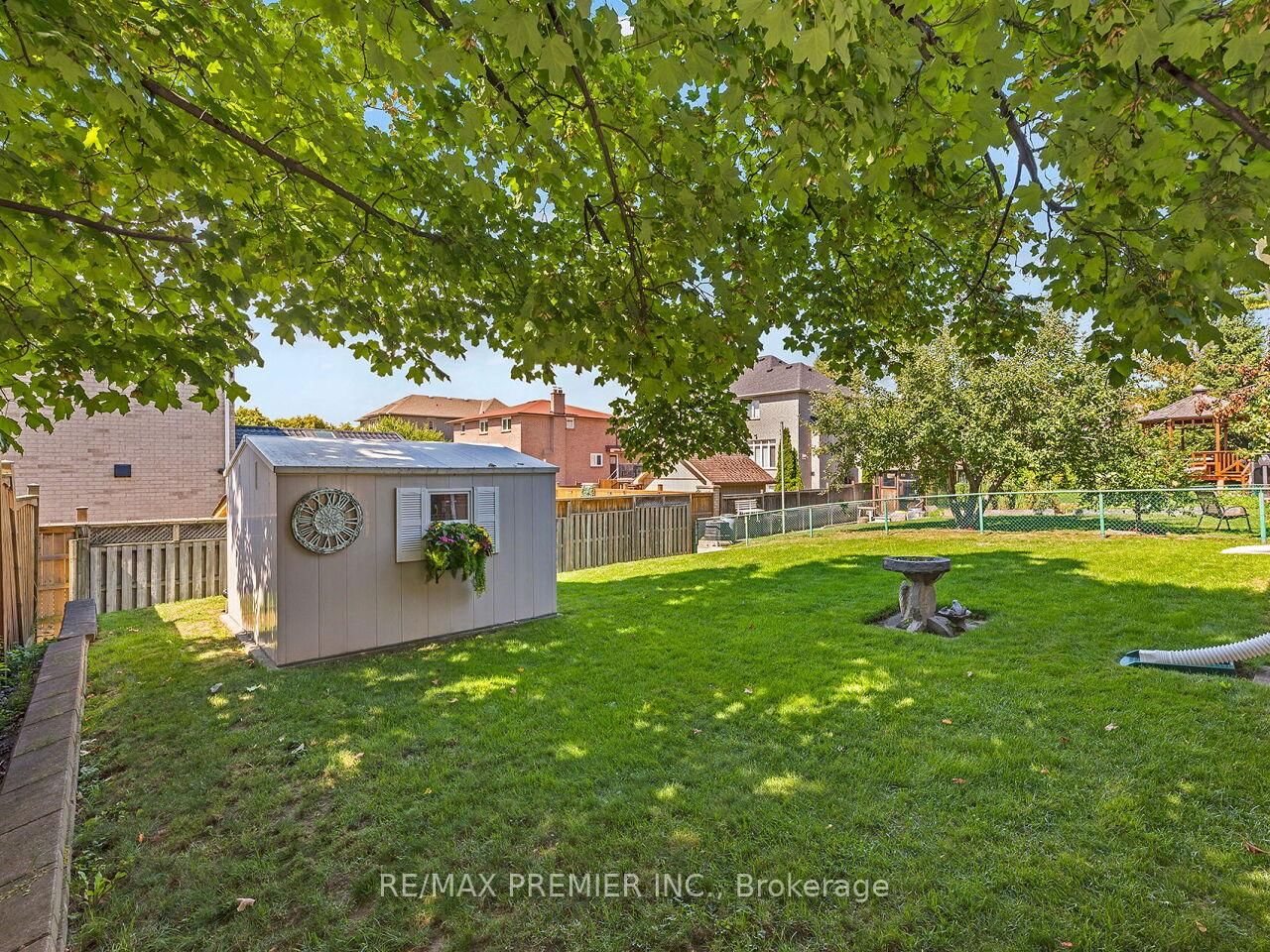 2894 Weston Road • Toronto, ON photo 33