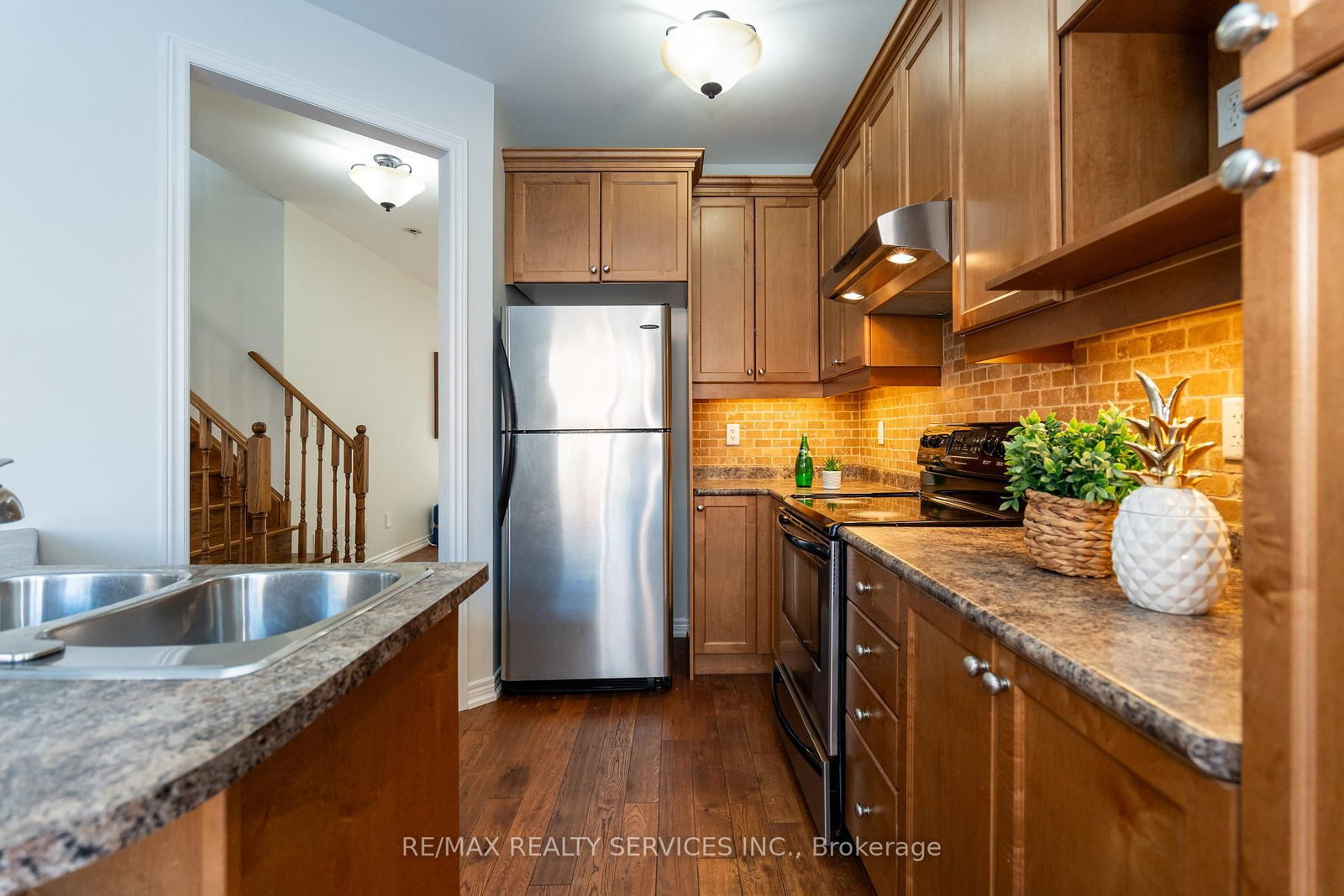 112 Amaranth Crescent • Brampton, ON photo 11
