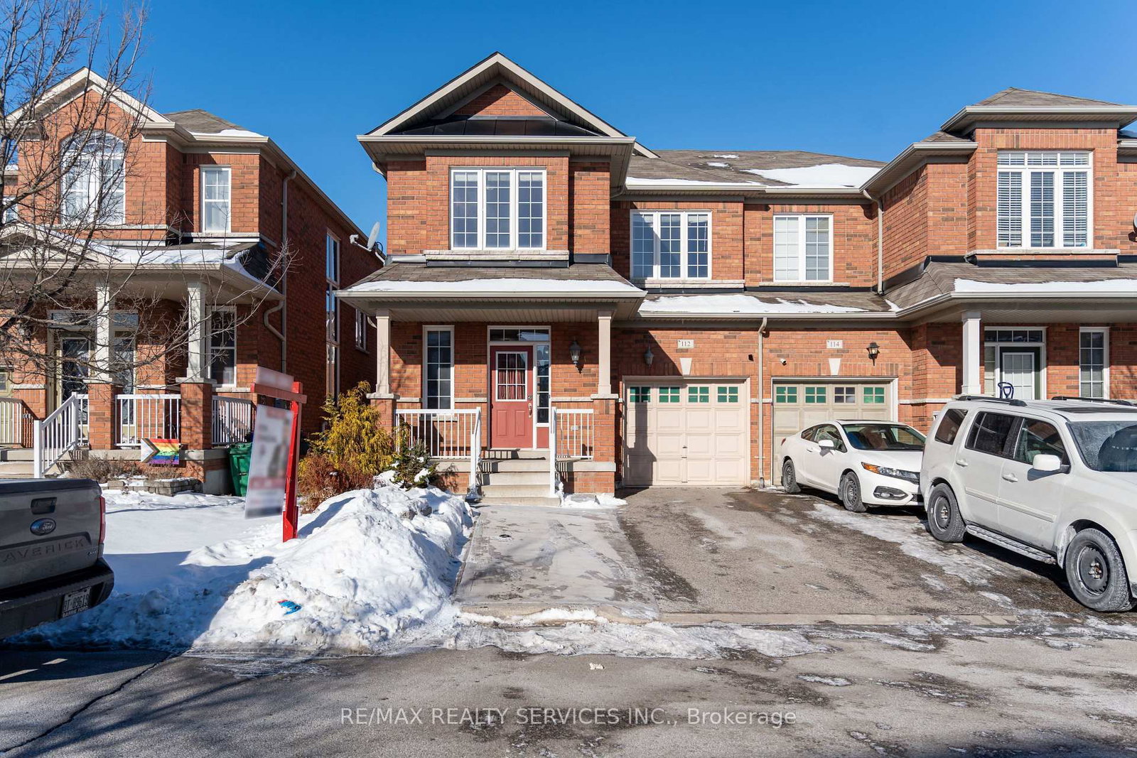 112 Amaranth Crescent • Brampton, ON photo 2