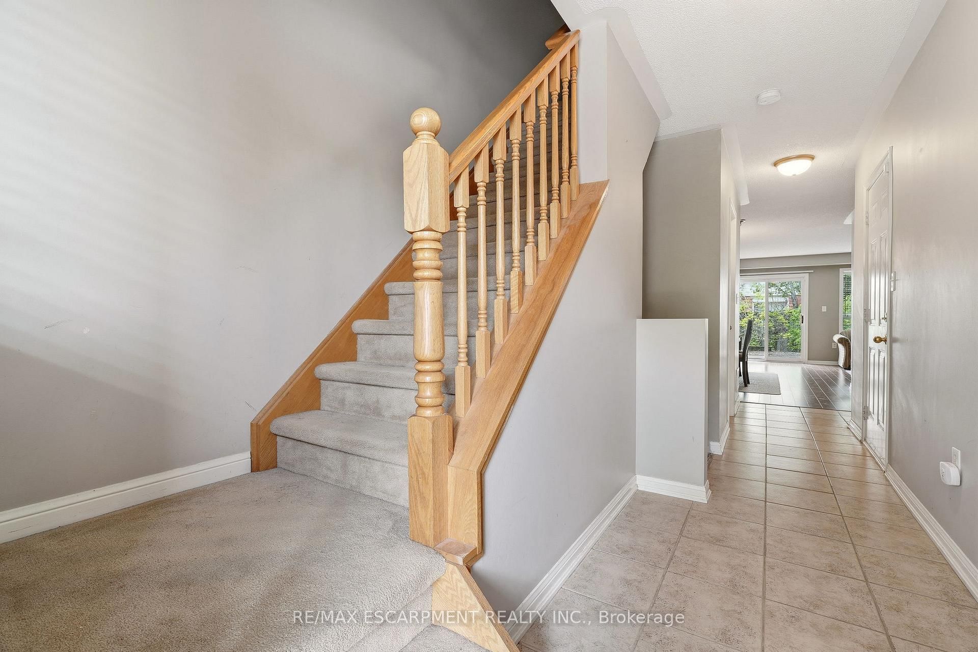 4413 Peter Drive