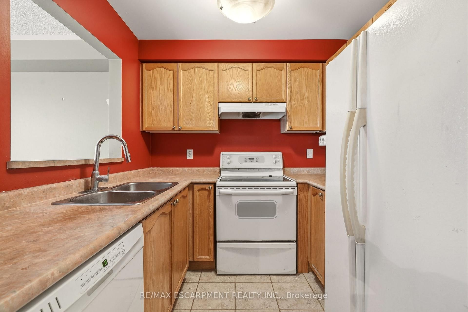 4413 Peter Drive