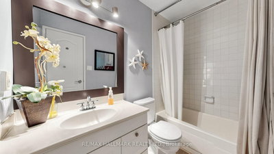 49 Queen Mississauga,ON L5G 4N6 — Photo 33
