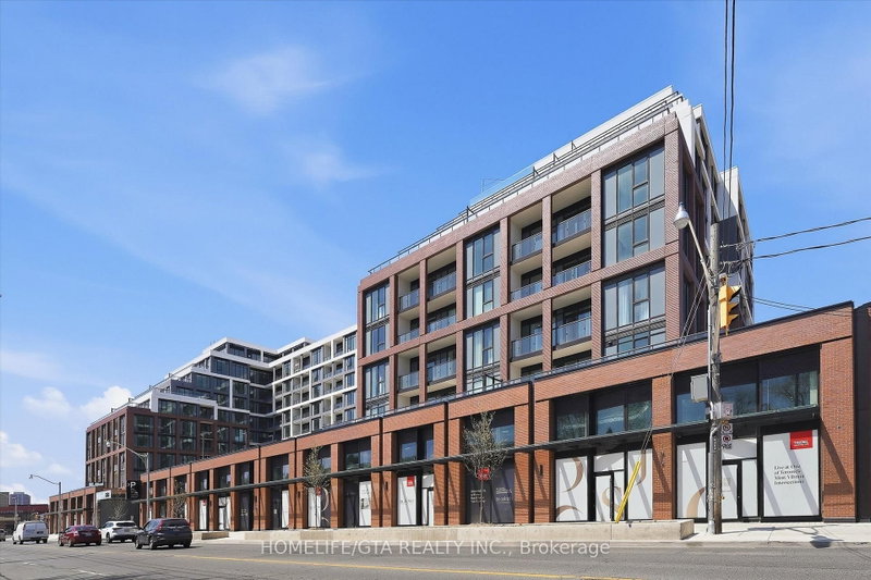 home for lease on 802-858 Dupont Street