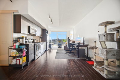 105 THE QUEENSWAY • #3114 • Toronto, ON photo 7