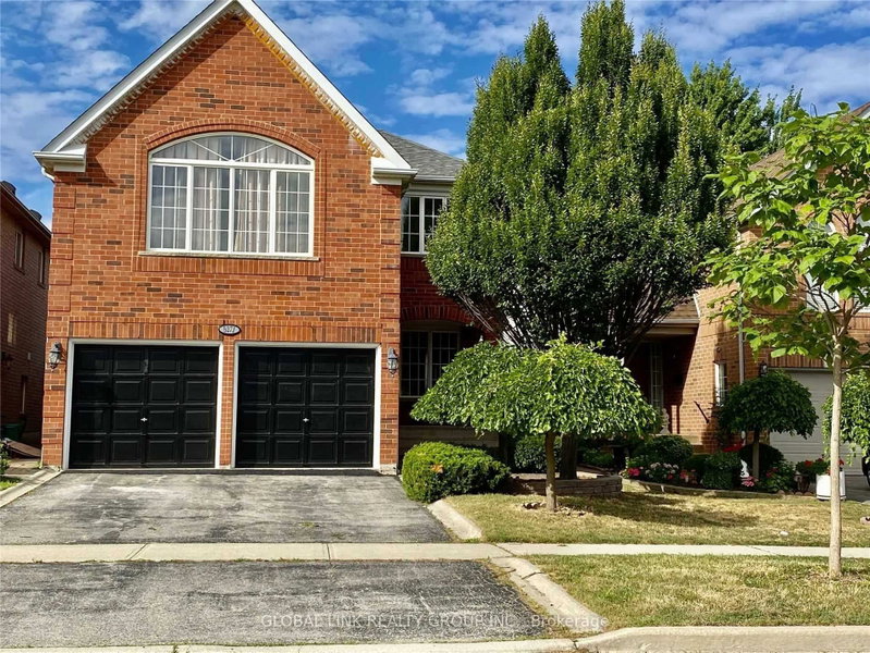 home for sale on 5271 Russell View Road