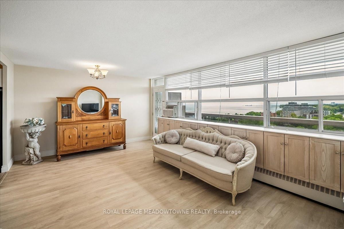 2263 Marine Drive, Unit 1601