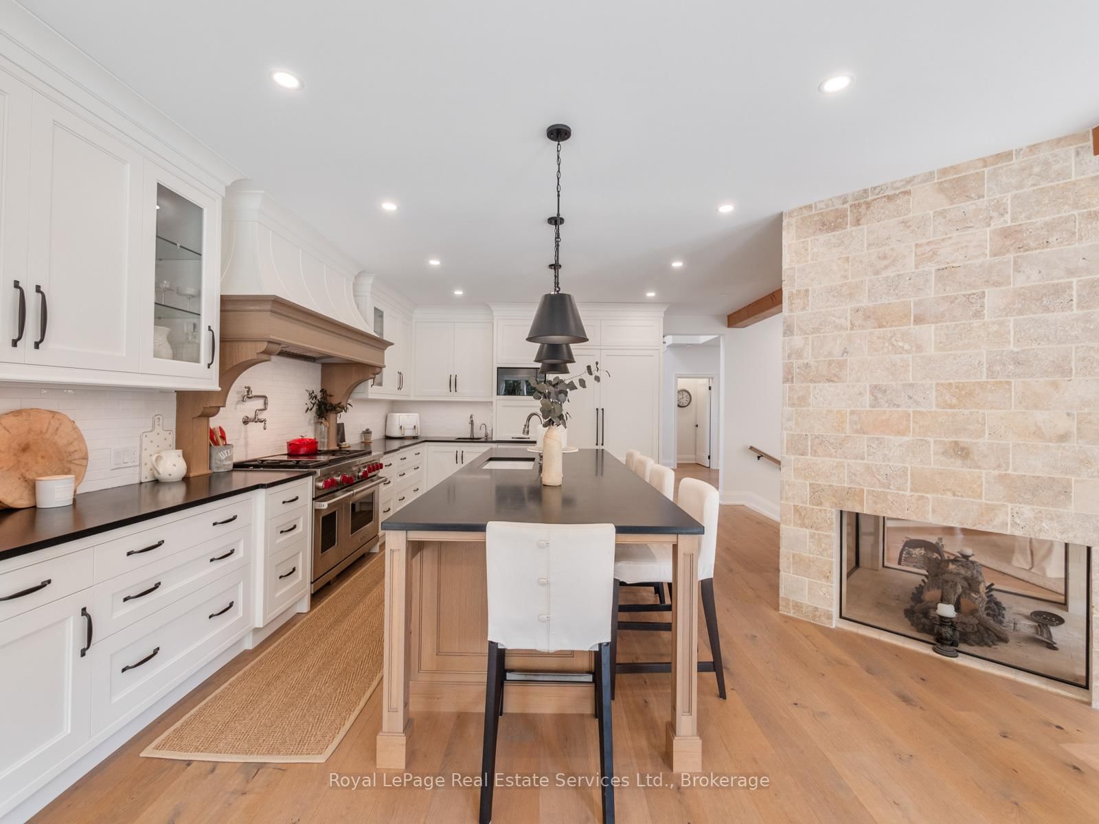 74 West Street • Oakville, ON photo 13