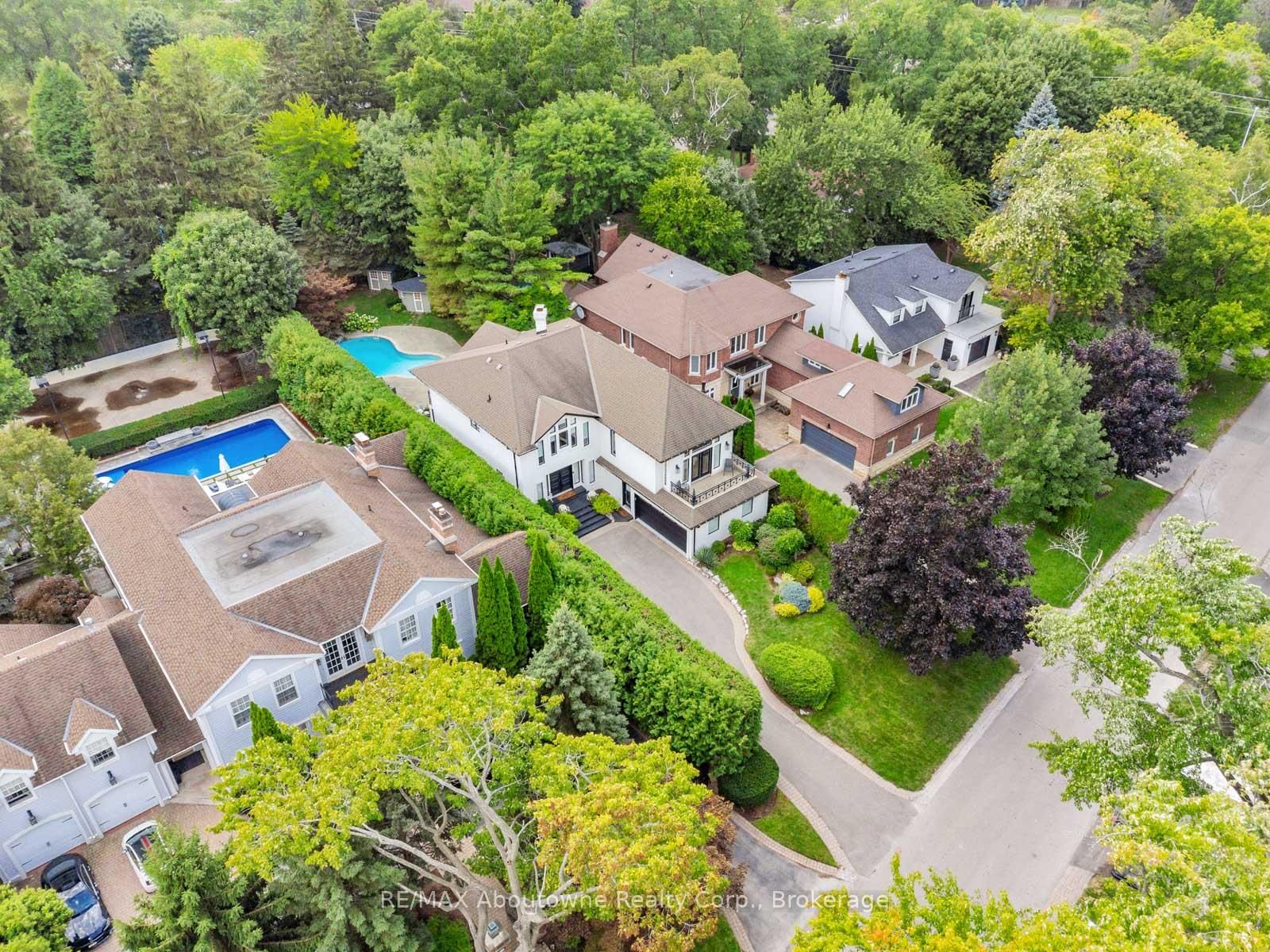 74 West Street • Oakville, ON photo 45