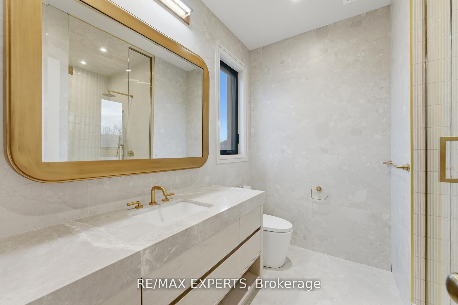 86 Willow Street • Caledon, ON photo 39