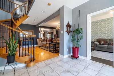 29 Blaketon Court • Brampton, ON photo 8