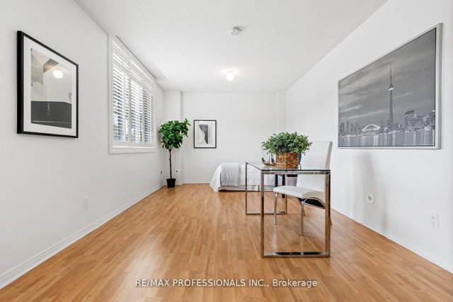 104 - 3400 Lake Shore Boulevard W