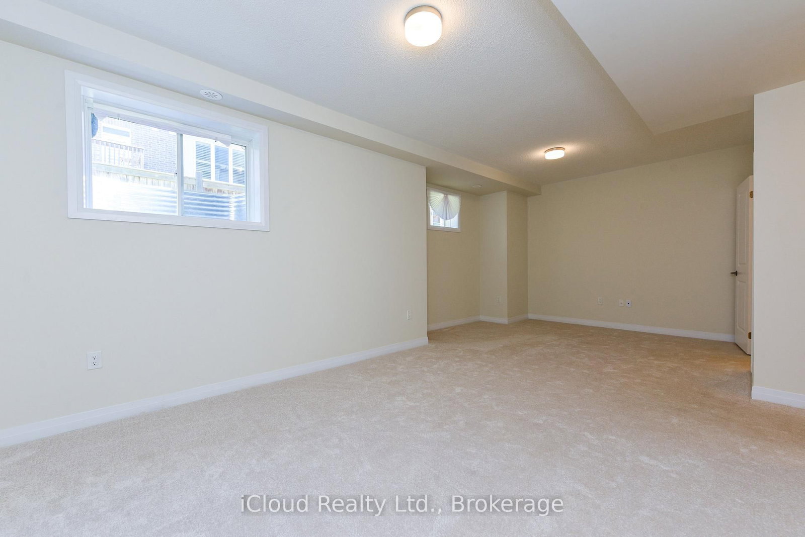3523 Post Road • Oakville, ON photo 34