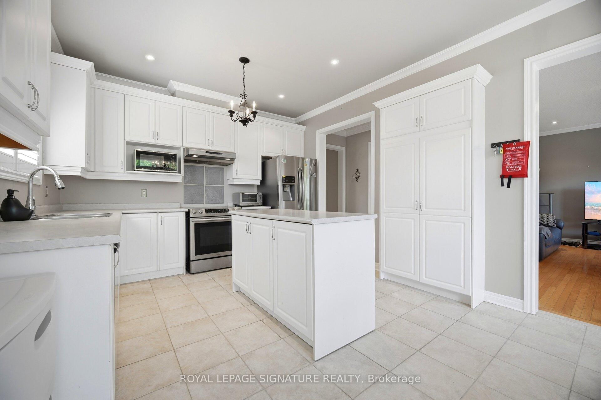 1420 Derby County Crescent