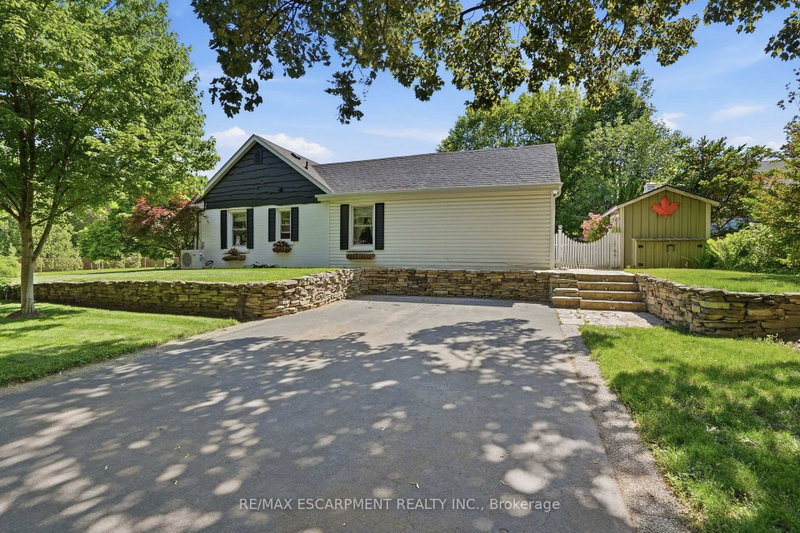 549 Ann Avenue