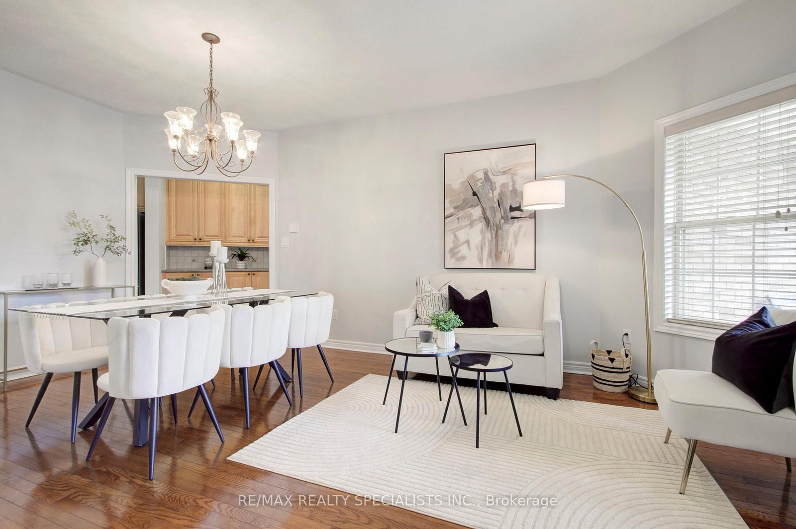 6960 Historic Trail • Mississauga, ON photo 8