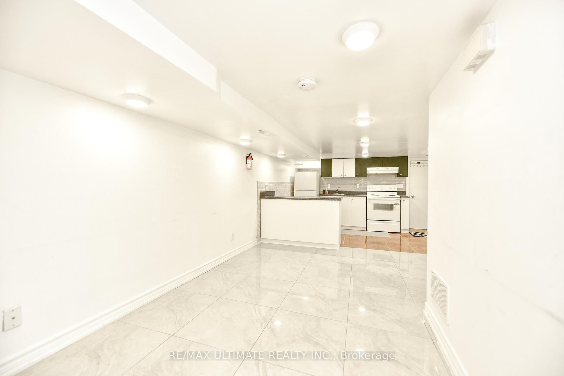 433 Symington Avenue, Unit Basement