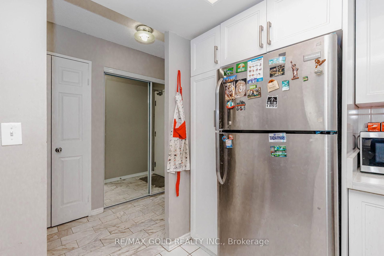 325 Webb Drive • #PH 201 • Mississauga, ON photo 22