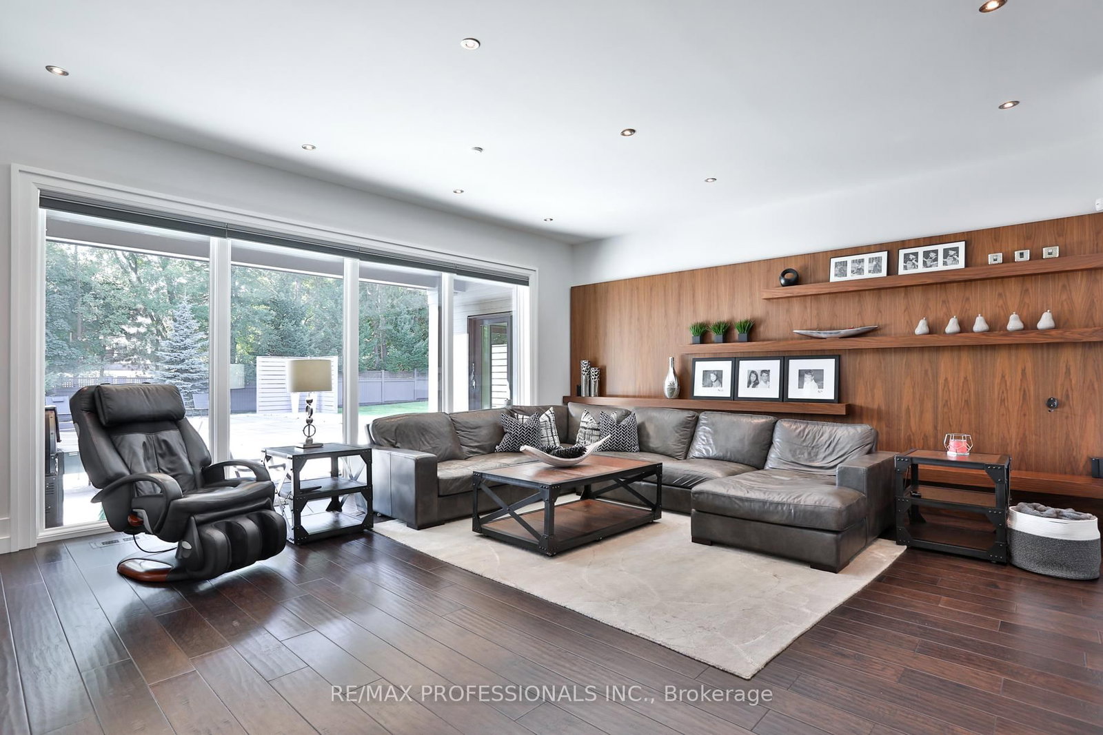 262 Maple Grove Drive • Oakville, ON photo 17