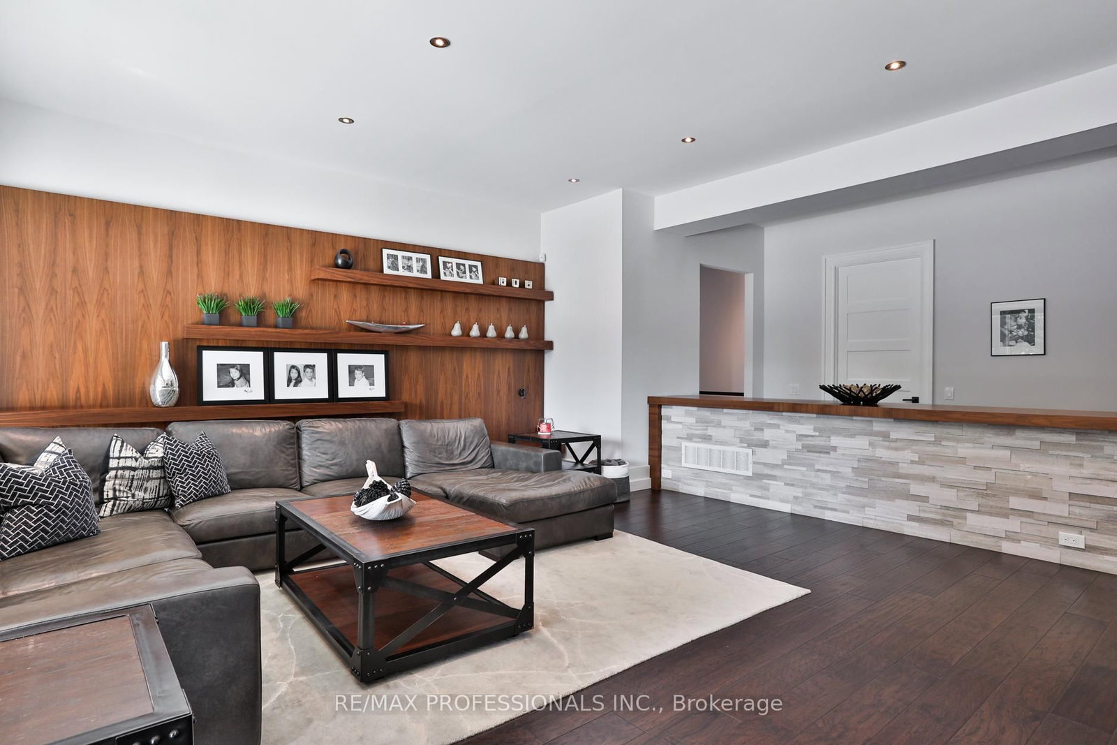 262 Maple Grove Drive • Oakville, ON photo 18