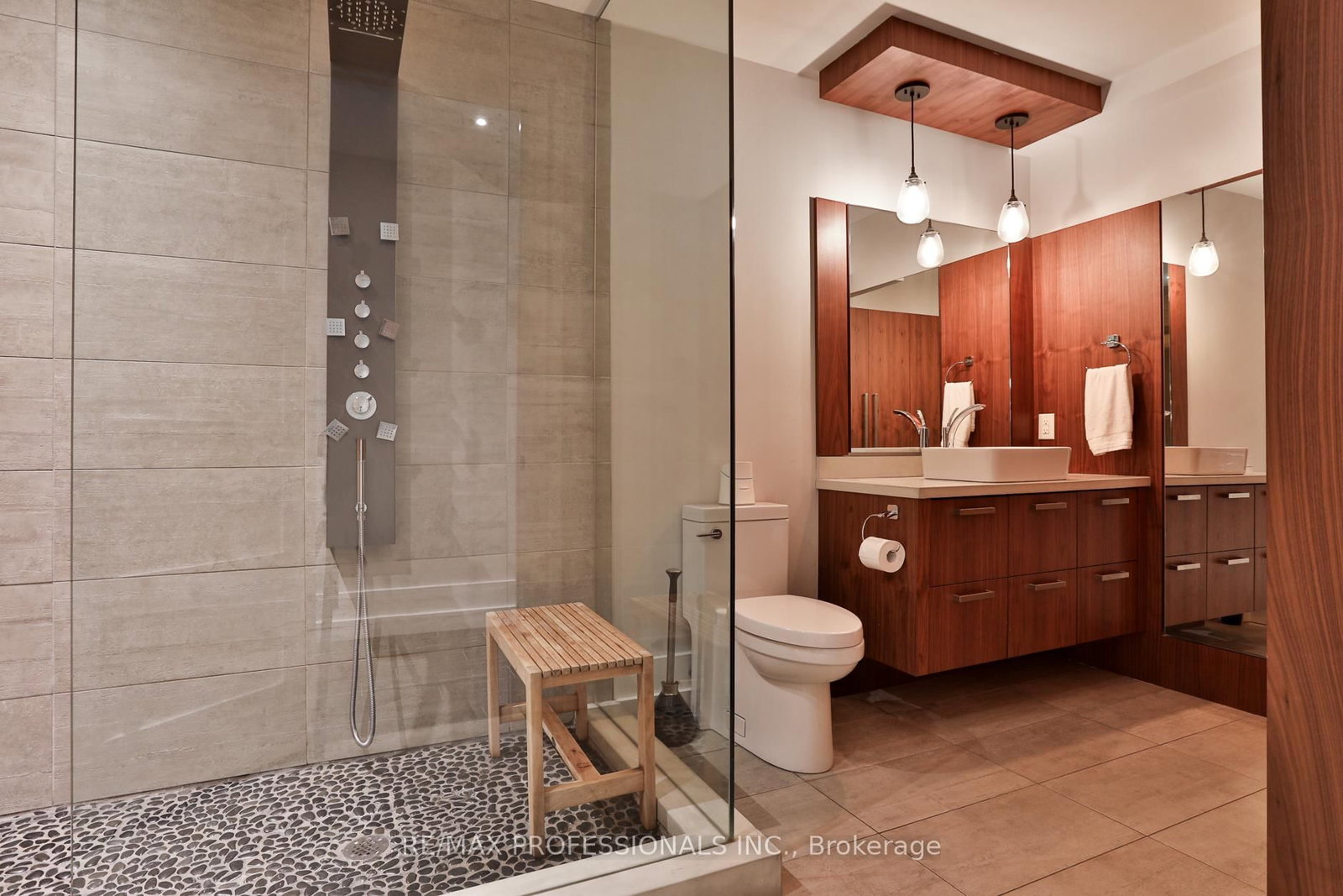 262 Maple Grove Drive • Oakville, ON photo 41