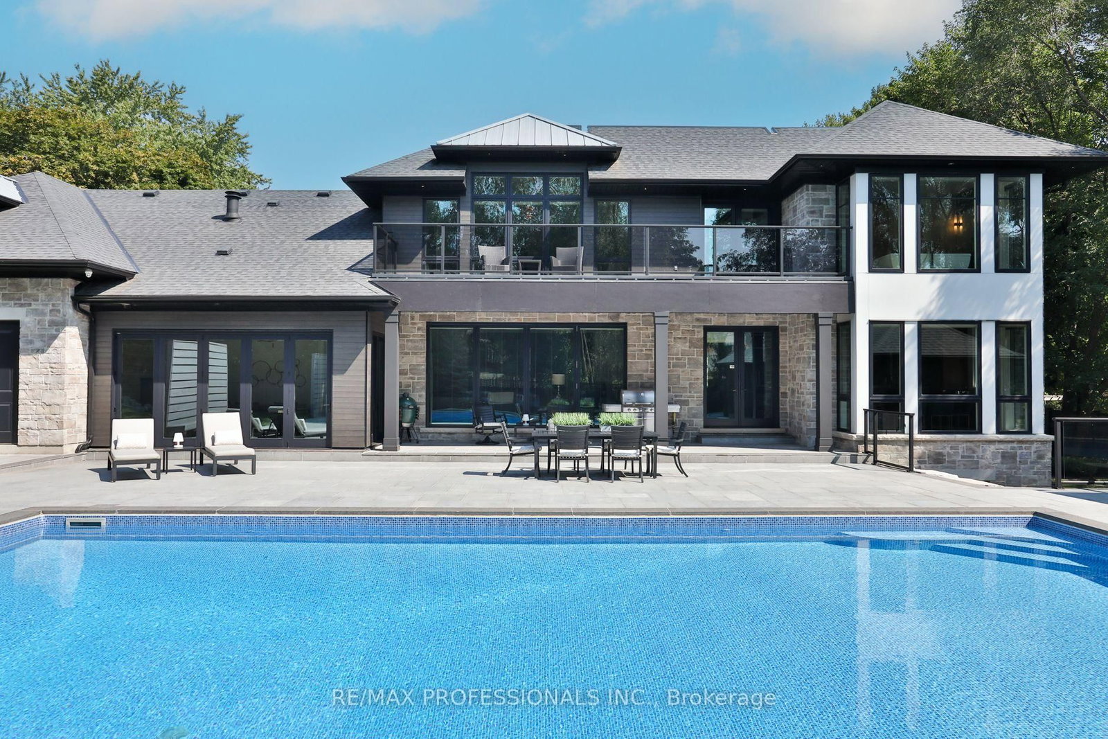 262 Maple Grove Drive • Oakville, ON photo 49