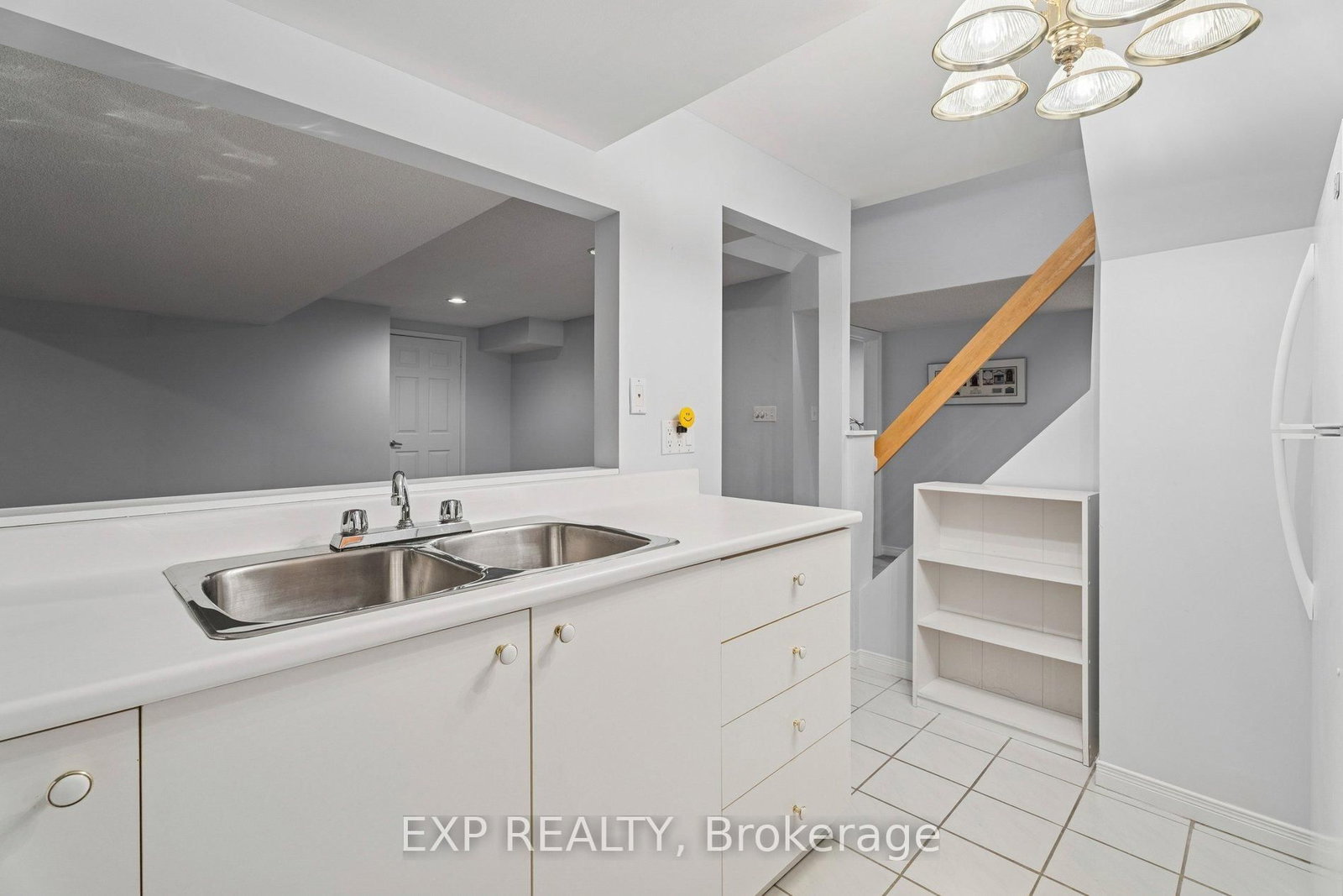 209 Nottingham Drive • Oakville, ON photo 38