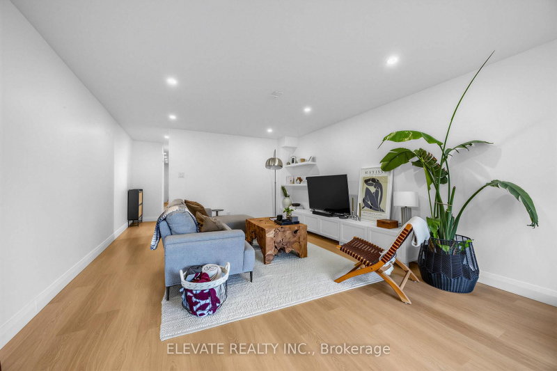 1 Mulock Avenue