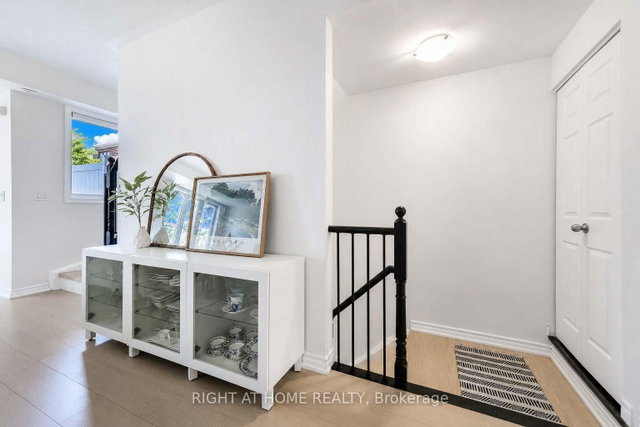 15 - 10 Carnation Avenue