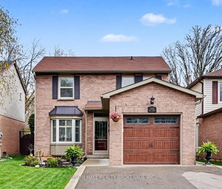 2122 Hunt Crescent