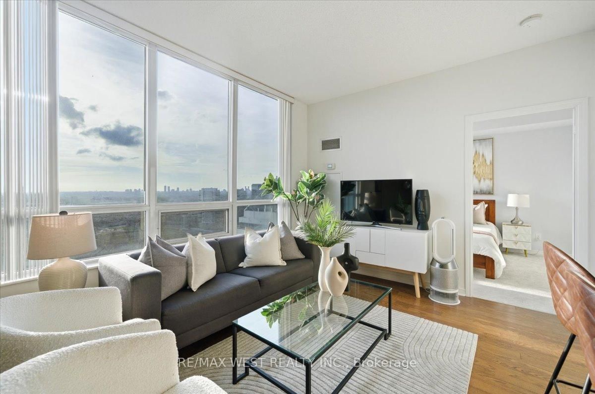 2240 W Lake Shore Boulevard • #3302 • Toronto, ON photo 10
