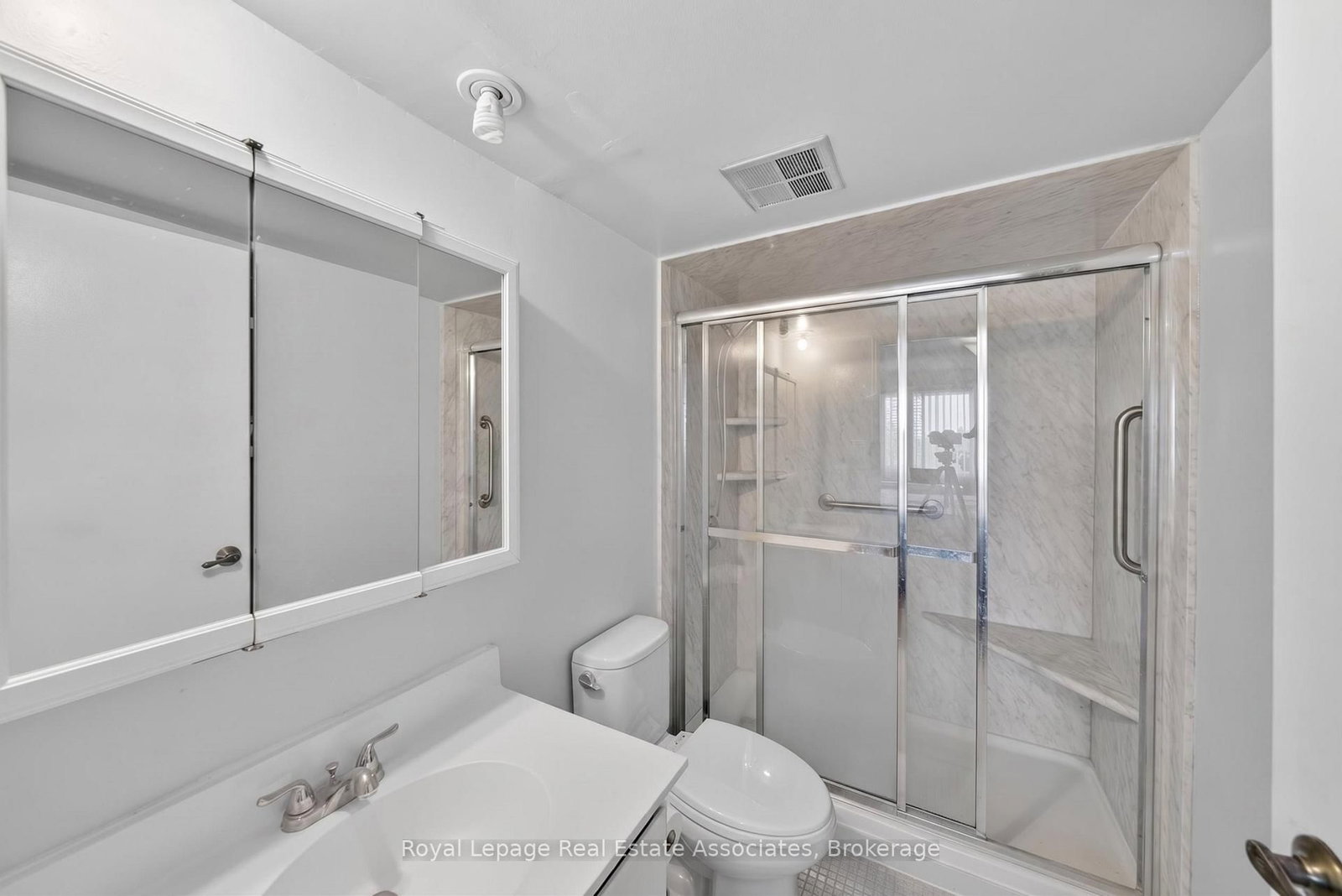 1580 Mississauga Valley Boulevard • #901 • Mississauga, ON photo 17