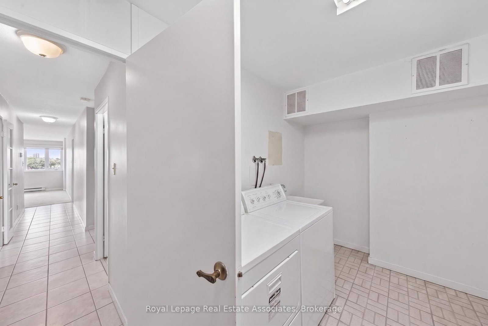 1580 Mississauga Valley Boulevard • #901 • Mississauga, ON photo 19