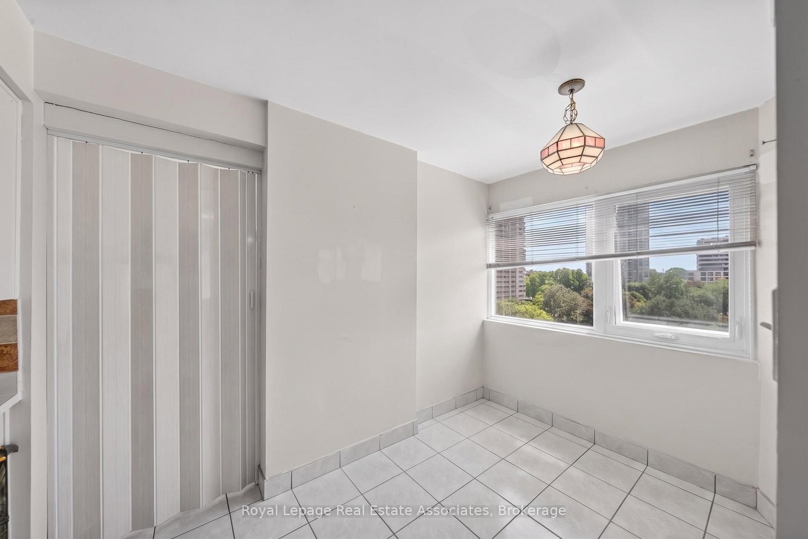 1580 Mississauga Valley Boulevard • #901 • Mississauga, ON photo 8