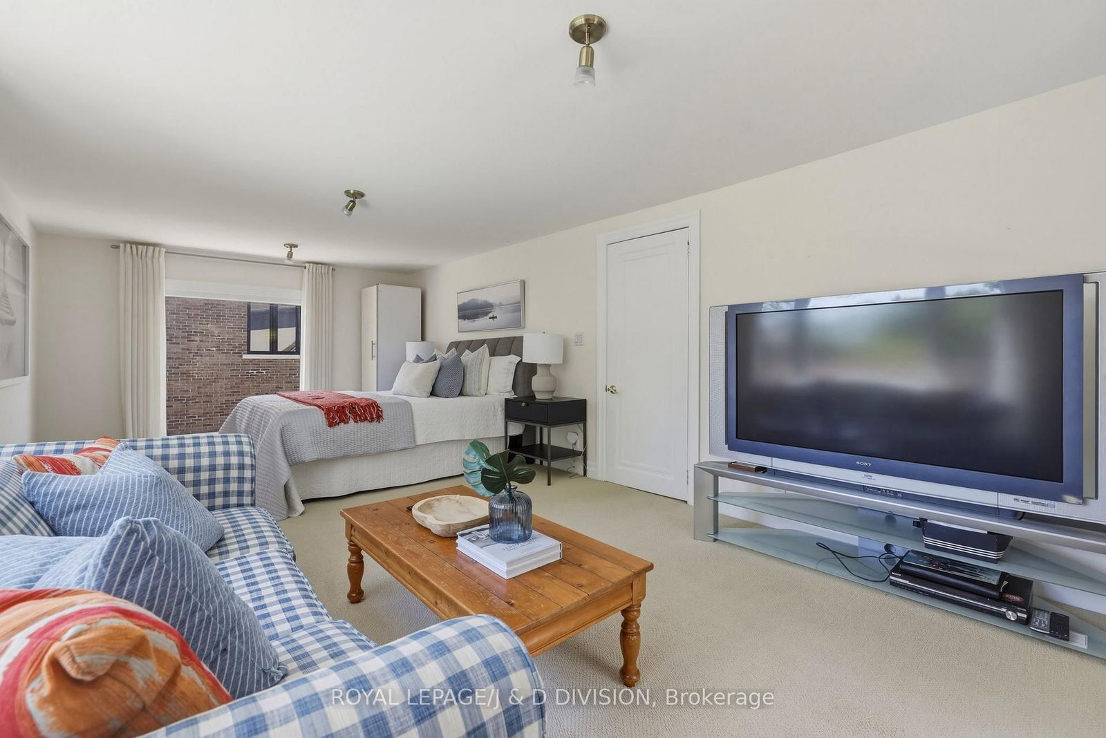 111 Warwood Road • Toronto, ON photo 31