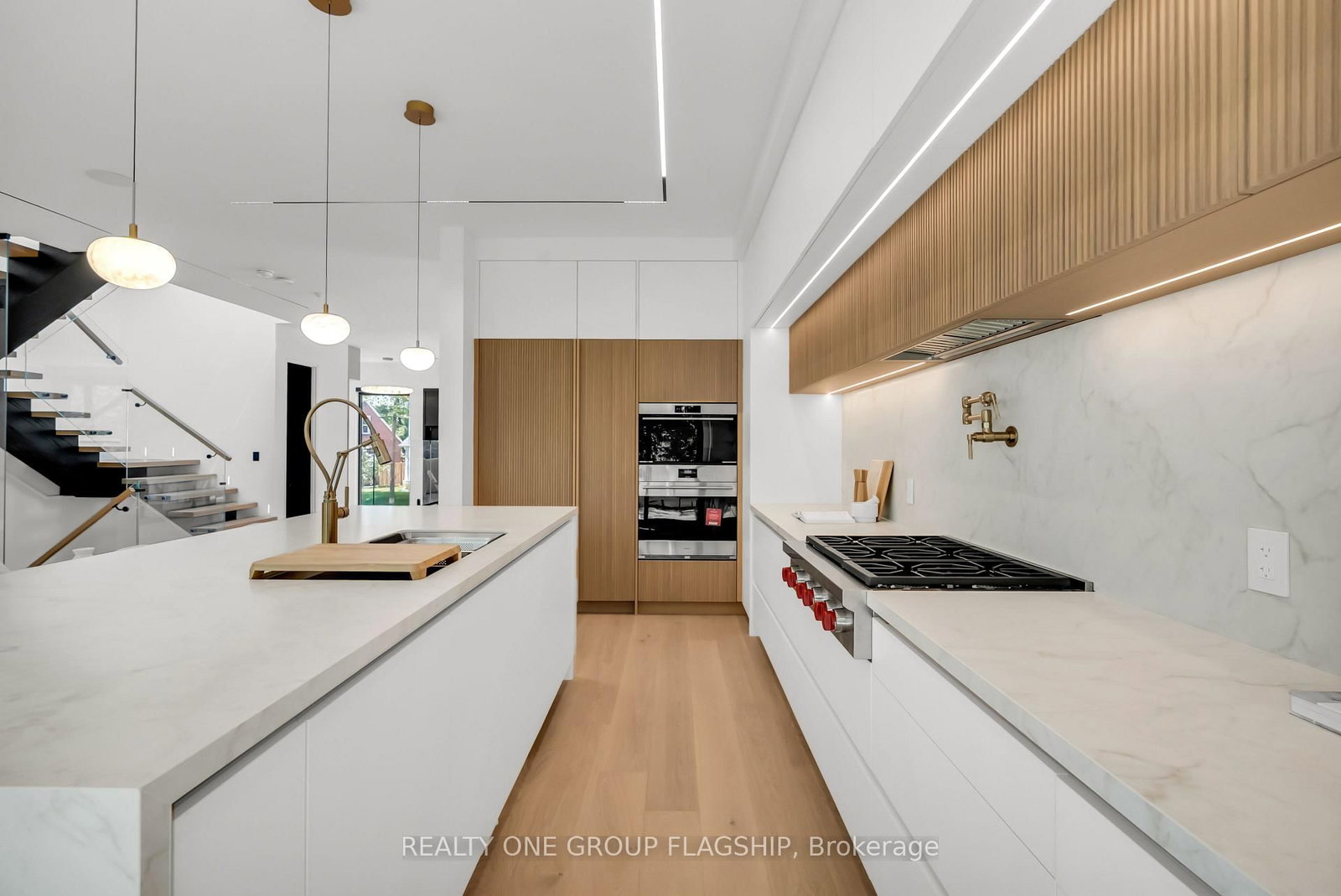 7 Bentley Drive • Toronto, ON photo 15