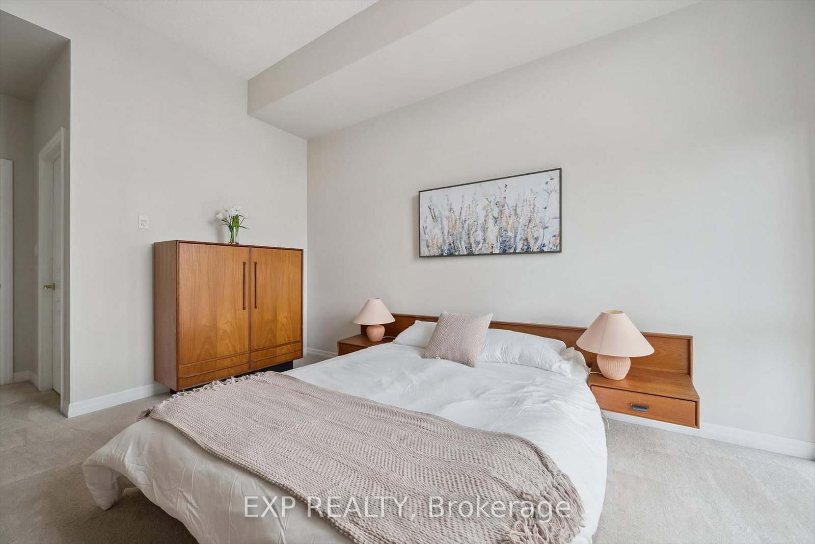 70 Port Street E • #607 • Mississauga, ON photo 18